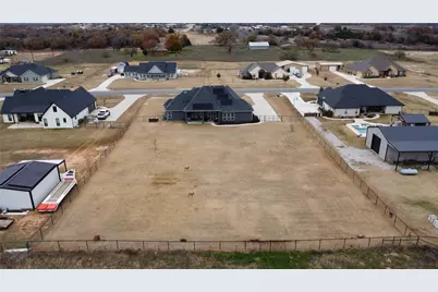 112 Friendship Way, Boyd, TX 76023 - Photo 28
