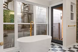 3919 Gilbert Ave, Dallas, TX 75219 - Photo 24