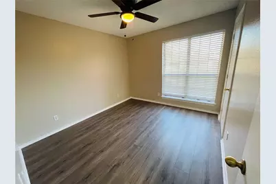 2431 Deer Run, Lewisville, TX 75067 - Photo 10