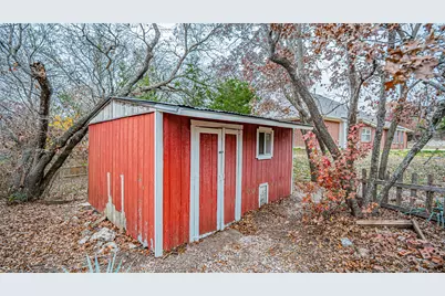 316 Coach House Circle, Fort Worth, TX 76108 - Photo 32