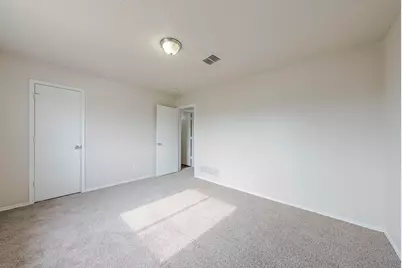 2454 Meadowgate Lane, Lancaster, TX 75134 - Photo 32