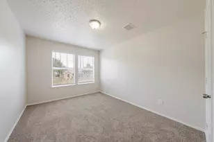 2454 Meadowgate Ln, Lancaster, TX 75134 - Photo 30