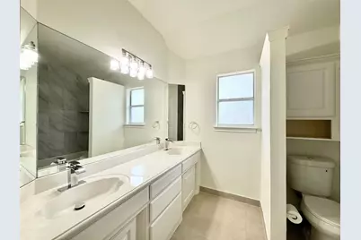 2201 Greendale Court, Bedford, TX 76022 - Photo 20