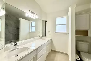 2201 Greendale Ct, Bedford, TX 76022 - Photo 20