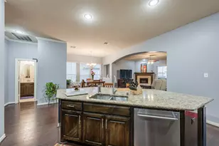 6920 Kingdom Estates Dr, Dallas, TX 75236 - Photo 12