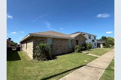 1936 Encino Drive, Lancaster, TX 75146 - Photo 2