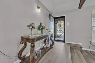 1908 Thousand Oaks Dr, Burleson, TX 76028 - Photo 4