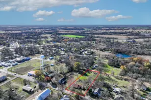 305 Gaskins St, Como, TX 75431 - Photo 26
