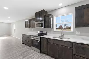 1600 Mancill Ave, Cisco, TX 76437 - Photo 8