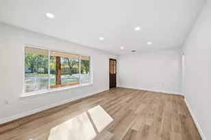 450 Kelly Ln, Van Alstyne, TX 75495 - Photo 8