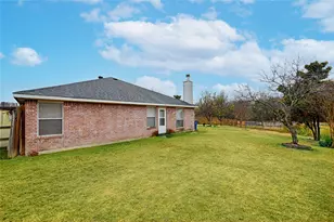 101 Fairbanks Dr, Garland, TX 75043 - Photo 28
