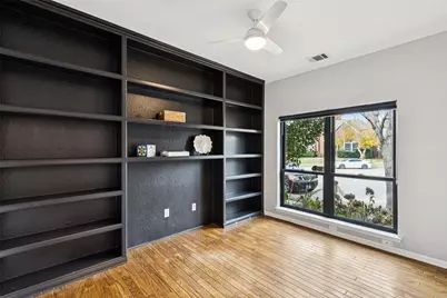 412 Pecos Trail, Irving, TX 75063 - Photo 14