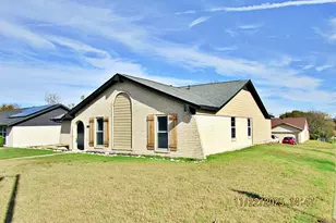 1700 Hendrick Dr, Plano, TX 75074 - Photo 2