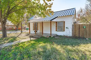 1000 N Clinton Street N, Stephenville, TX 76401 - Photo 2