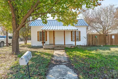 1000 N Clinton Street N, Stephenville, TX 76401 - Photo 1