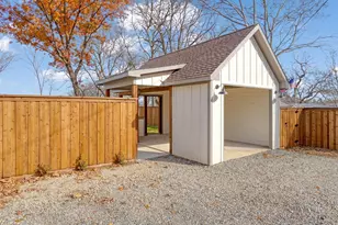 319 S Pecan St, Bells, TX 75414 - Photo 32