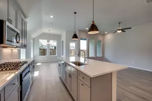 14561 Helena St, Pilot Point, TX 75009 - Photo 8