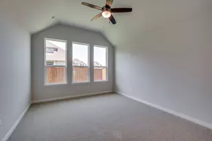 14561 Helena St, Pilot Point, TX 75009 - Photo 10