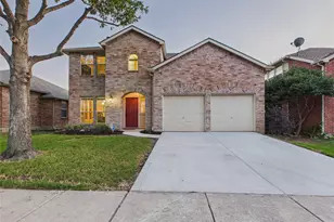 1704 Heron Dr, Aubrey, TX 76227 - Photo 2