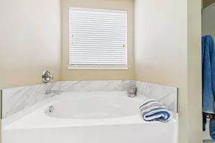 1704 Heron Dr, Aubrey, TX 76227 - Photo 10