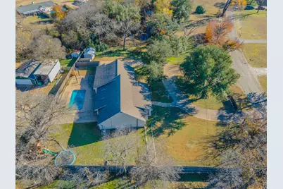 100 Spring Oak Street, Lacy Lakeview, TX 76705 - Photo 40