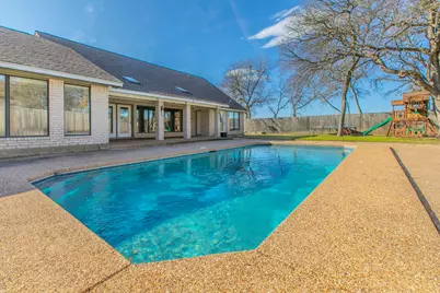 100 Spring Oak Street, Lacy Lakeview, TX 76705 - Photo 32