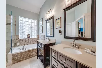 1529 Hackett Creek Drive, McKinney, TX 75072 - Photo 10