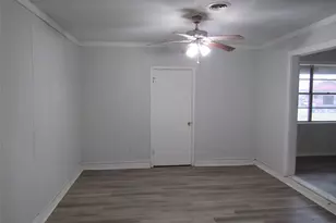 218 Virginia Dr, Lacy Lakeview, TX 76705 - Photo 4