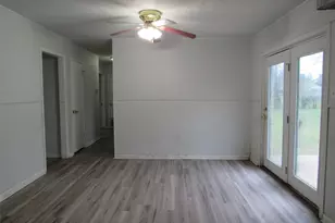 218 Virginia Dr, Lacy Lakeview, TX 76705 - Photo 8