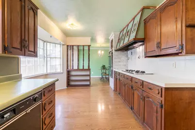 1208 Cedarbrook Trail, Lancaster, TX 75146 - Photo 10