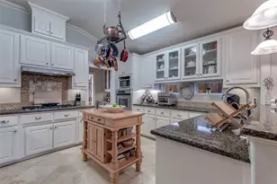 4623 W Amherst Ave, Dallas, TX 75209 - Photo 10