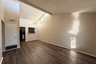 1110-B Lynn St, Weatherford, TX 76086 - Photo 2