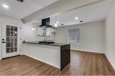 713 Hilltop Circle, DeSoto, TX 75115 - Photo 8