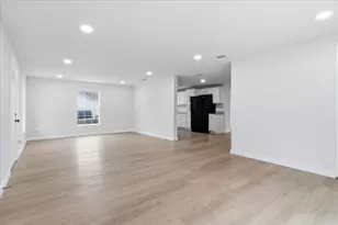 404 S Murray St, McKinney, TX 75069 - Photo 6