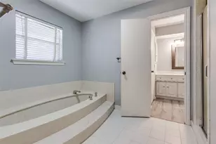 5529 Tanbark Rd, Dallas, TX 75229 - Photo 16