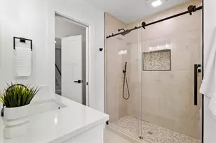 7652 El Pensador Dr, Dallas, TX 75248 - Photo 20