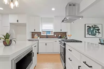 7652 El Pensador Drive, Dallas, TX 75248 - Photo 8