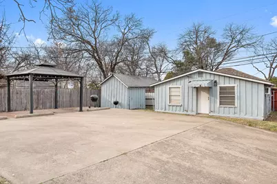 2703 Gladstone Drive, Dallas, TX 75211 - Photo 24
