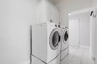 2703 Gladstone Dr, Dallas, TX 75211 - Photo 14