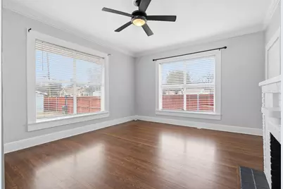 2703 Gladstone Drive, Dallas, TX 75211 - Photo 16
