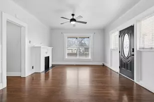 2703 Gladstone Dr, Dallas, TX 75211 - Photo 8