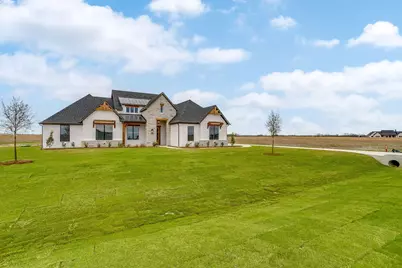 136 Lana Garden Way, Waxahachie, TX 75165 - Photo 4