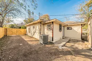 2141 S Jennings Ave, Fort Worth, TX 76110 - Photo 40