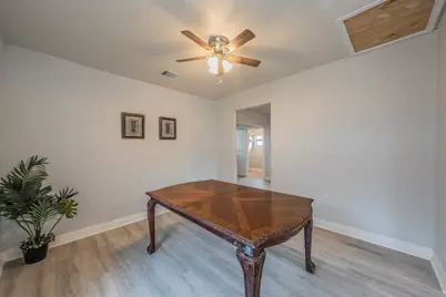 2141 S Jennings Avenue, Fort Worth, TX 76110 - Photo 10