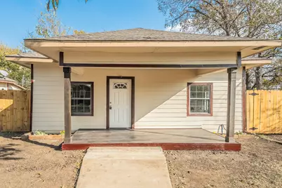 2141 S Jennings Avenue, Fort Worth, TX 76110 - Photo 2