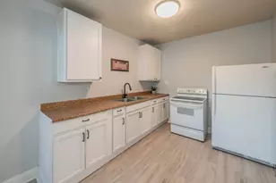 2141 S Jennings Ave, Fort Worth, TX 76110 - Photo 20