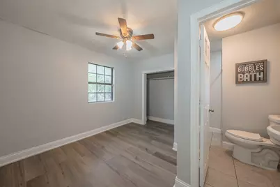 2141 S Jennings Avenue, Fort Worth, TX 76110 - Photo 26