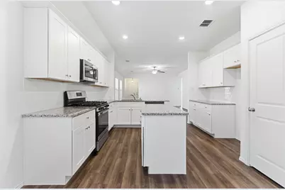 2309 Pyrite Drive, Little Elm, TX 76227 - Photo 10