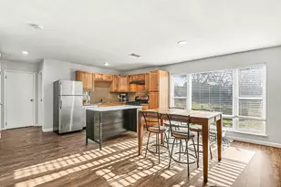 6405 Claude Ct, Fort Worth, TX 76135 - Photo 8