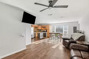 6405 Claude Ct, Fort Worth, TX 76135 - Photo 4